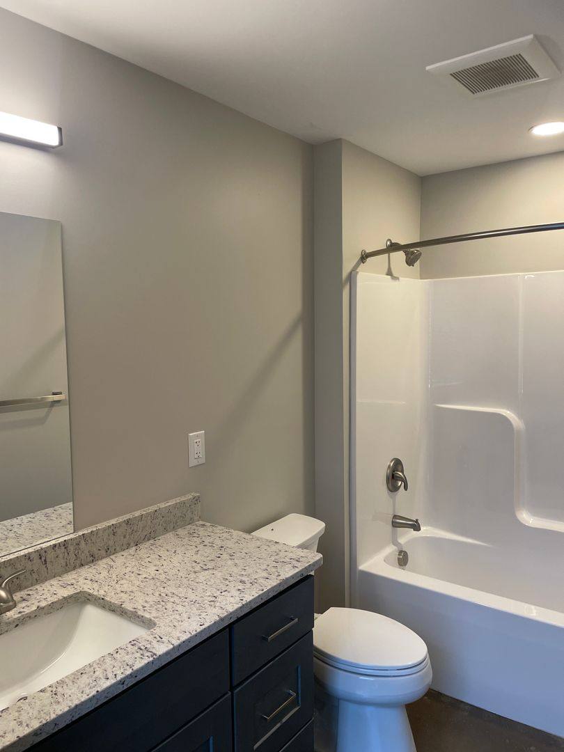 Apartment for rent at 19318 Main St, Buchanan, VA 24066