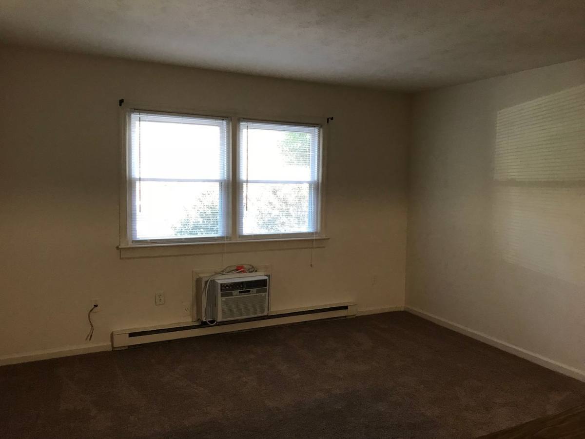 Apartment for rent at 50 & 62 Woodlee Rd, Staunton, VA 24401