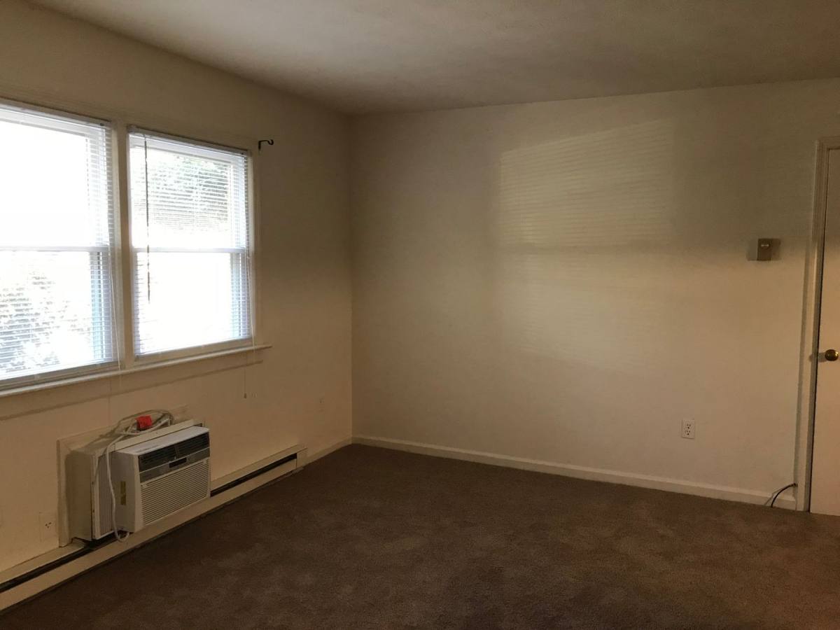 Apartment for rent at 50 & 62 Woodlee Rd, Staunton, VA 24401