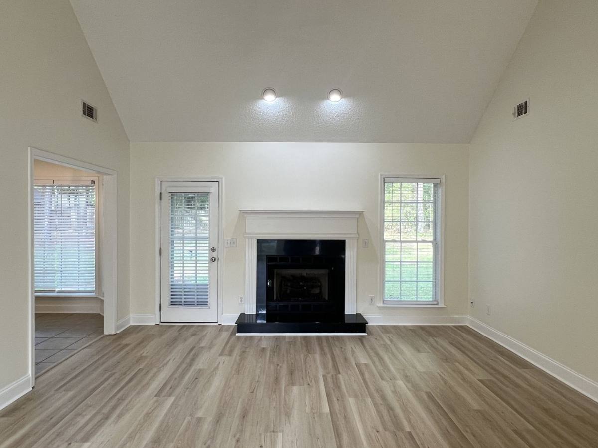 House for rent at 134 Stone Brooke Dr, Gray, GA 31032