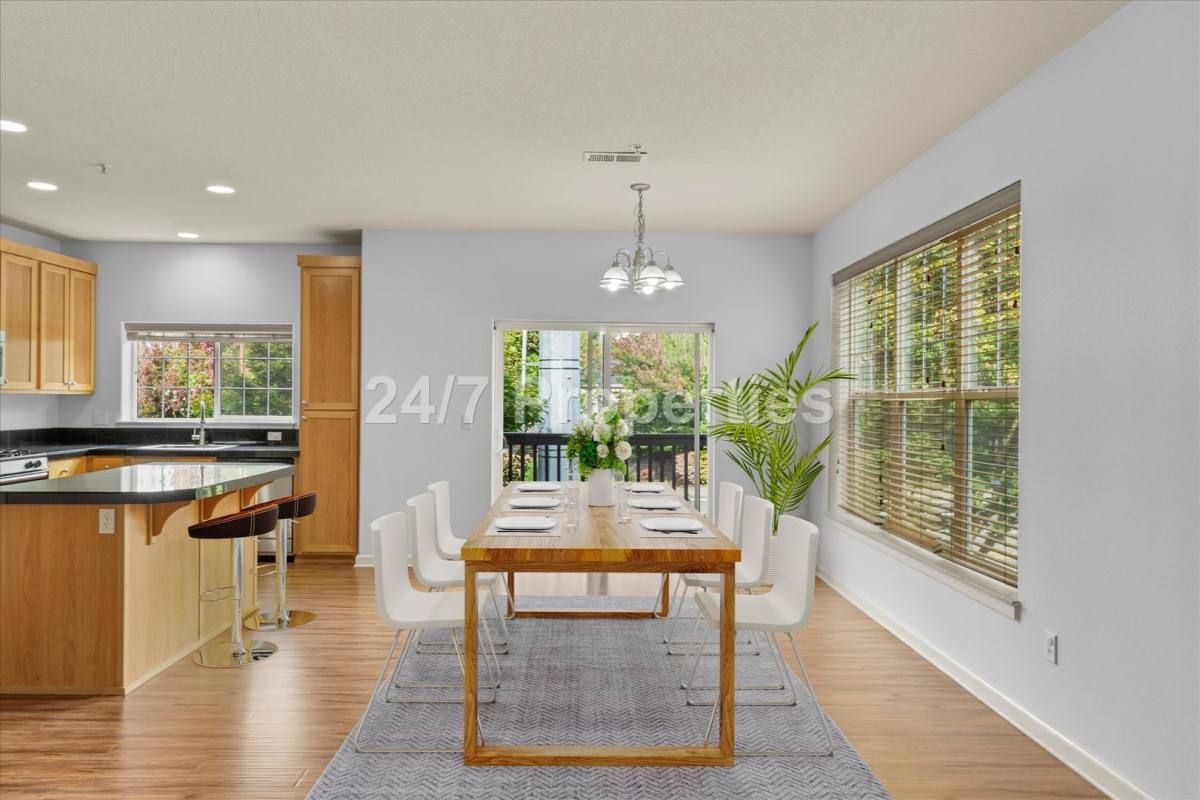 Townhouse for rent at 1050 SW 170th Ave, Beaverton, OR 97003