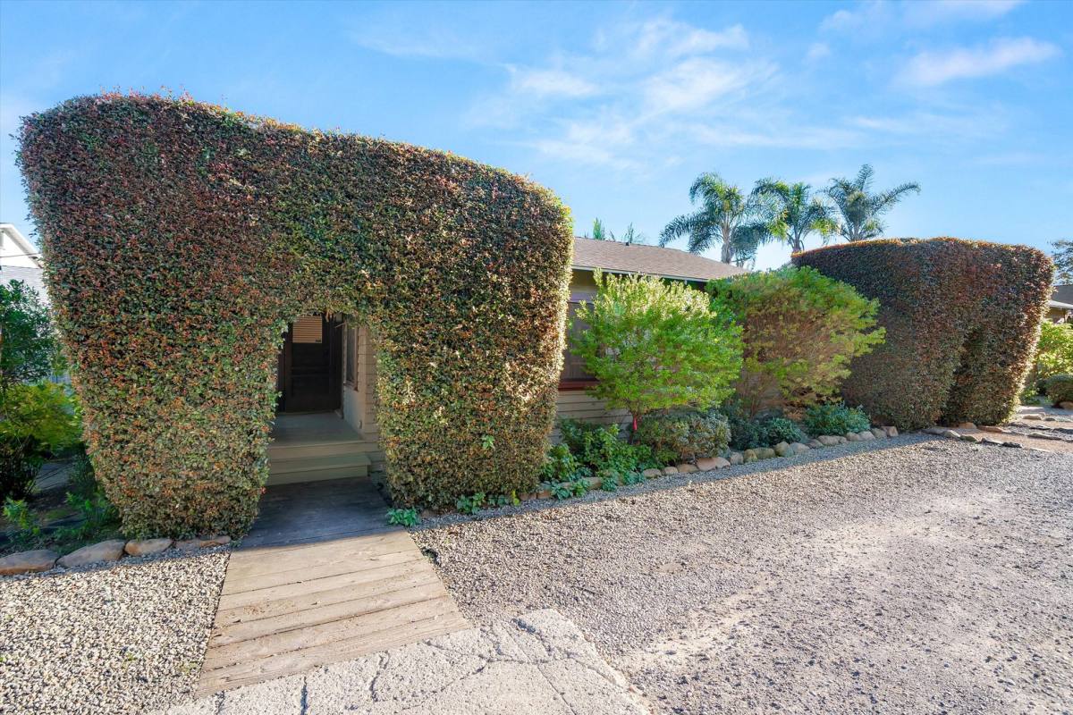 Apartment for rent at 617 De La Vina St, Santa Barbara, CA 93101