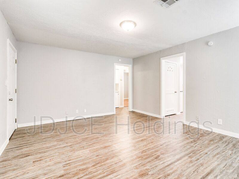 House for rent at 536 E Northrup Dr, Oklahoma City, OK 73110