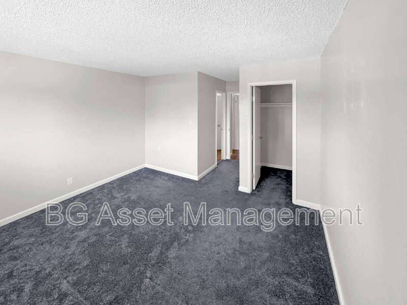 Apartment for rent at 110 Avian Dr, Vallejo, CA 94591