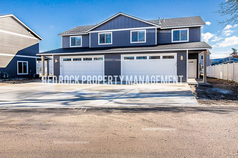 Apartment for rent at 1116 N Davis Lane, Greenacres, WA 99016