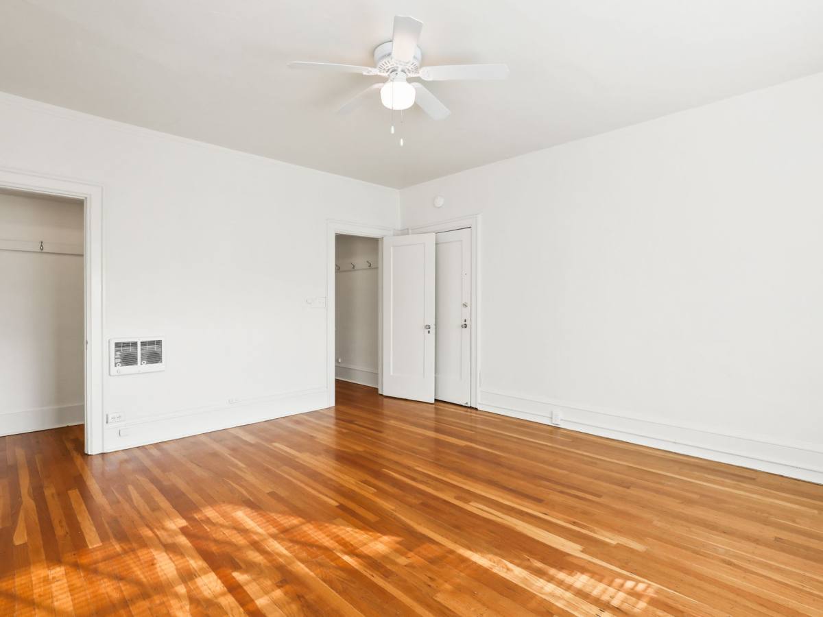 Apartment for rent at 2060 NW Lovejoy, Portland, OR 97209