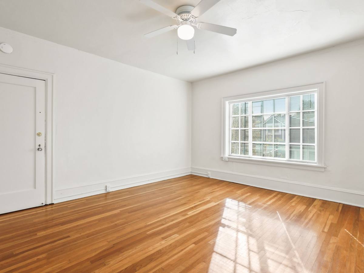 Apartment for rent at 2060 NW Lovejoy, Portland, OR 97209