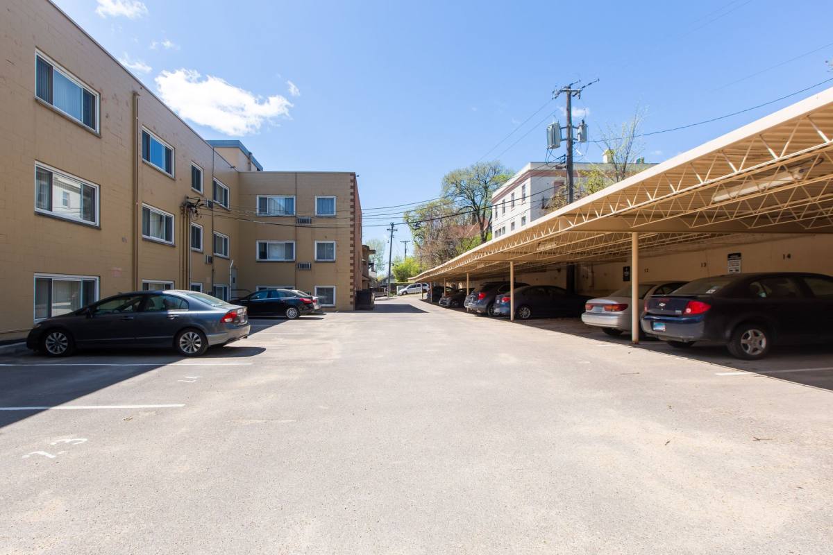 Apartment for rent at 242 W Franklin Ave, Minneapolis, MN 55404