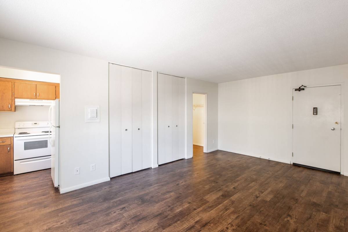 Apartment for rent at 242 W Franklin Ave, Minneapolis, MN 55404