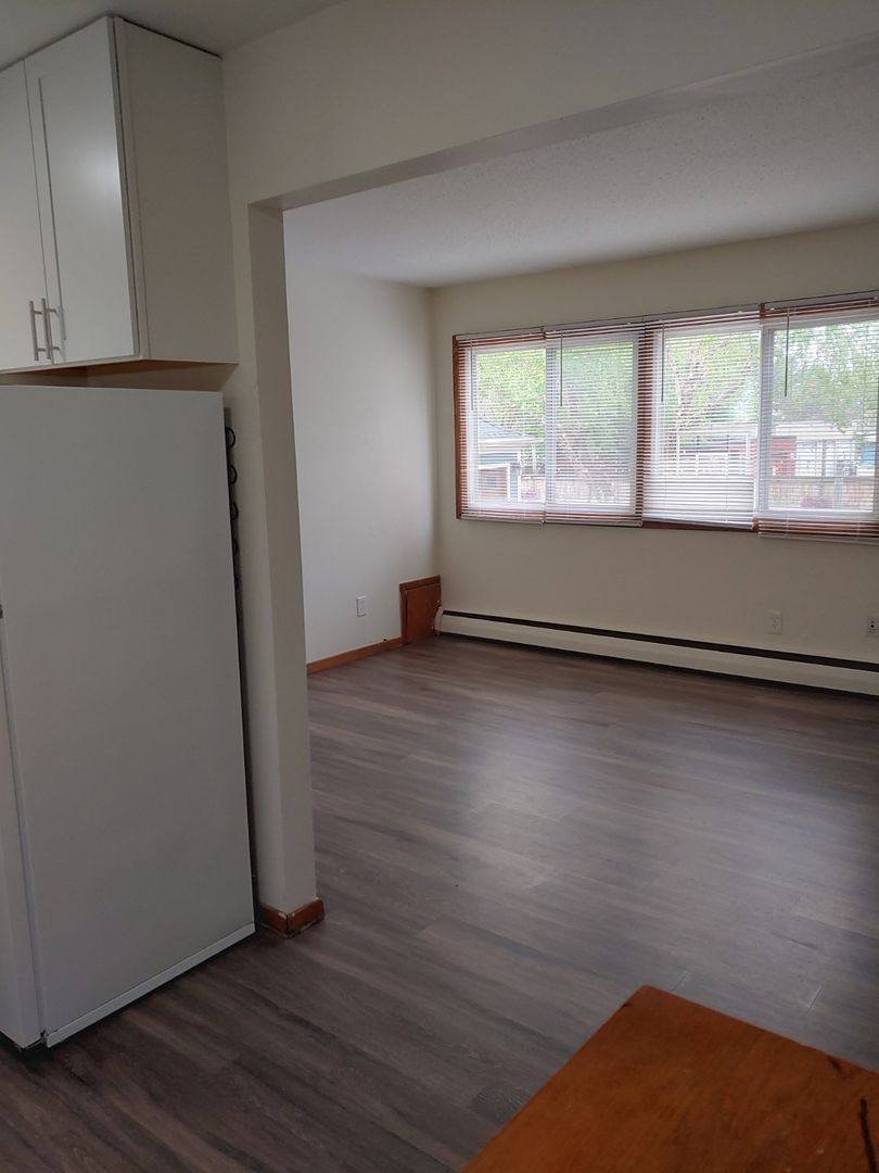 Apartment for rent at 2420 Dupont Ave S, Minneapolis, MN 55405