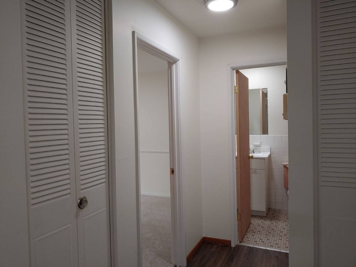 Apartment for rent at 2420 Dupont Ave S, Minneapolis, MN 55405