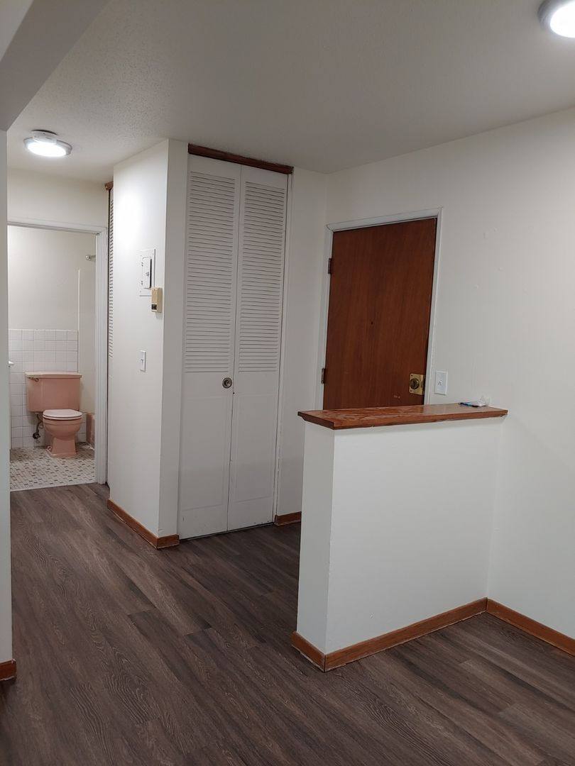 Apartment for rent at 2420 Dupont Ave S, Minneapolis, MN 55405