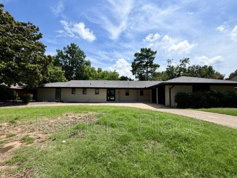 House for rent at 2616 E 58th St, Tulsa, OK 74105