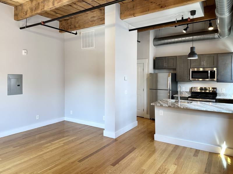 Apartment for rent at 128 Chandler St #205, Worcester, MA 01609