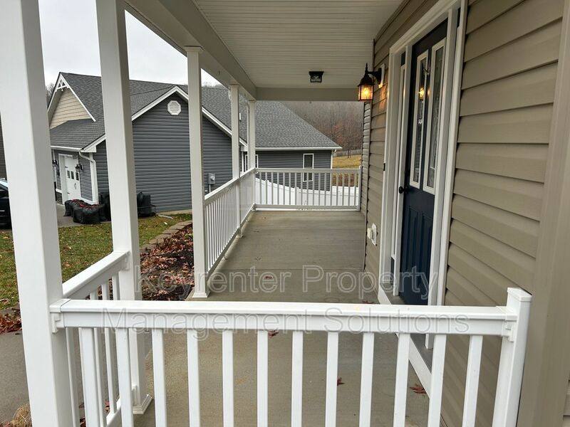 House for rent at 107 Oakstone Run, Staunton, VA 24401