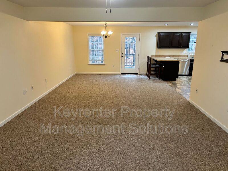 House for rent at 107 Oakstone Run, Staunton, VA 24401