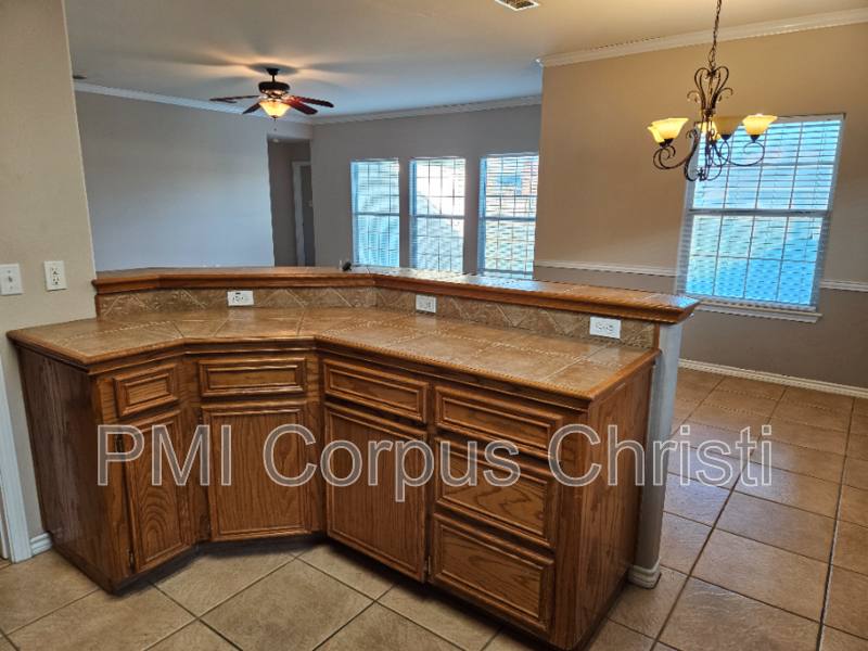 House for rent at 2337 Handlin Dr, Corpus Christi, TX 78418