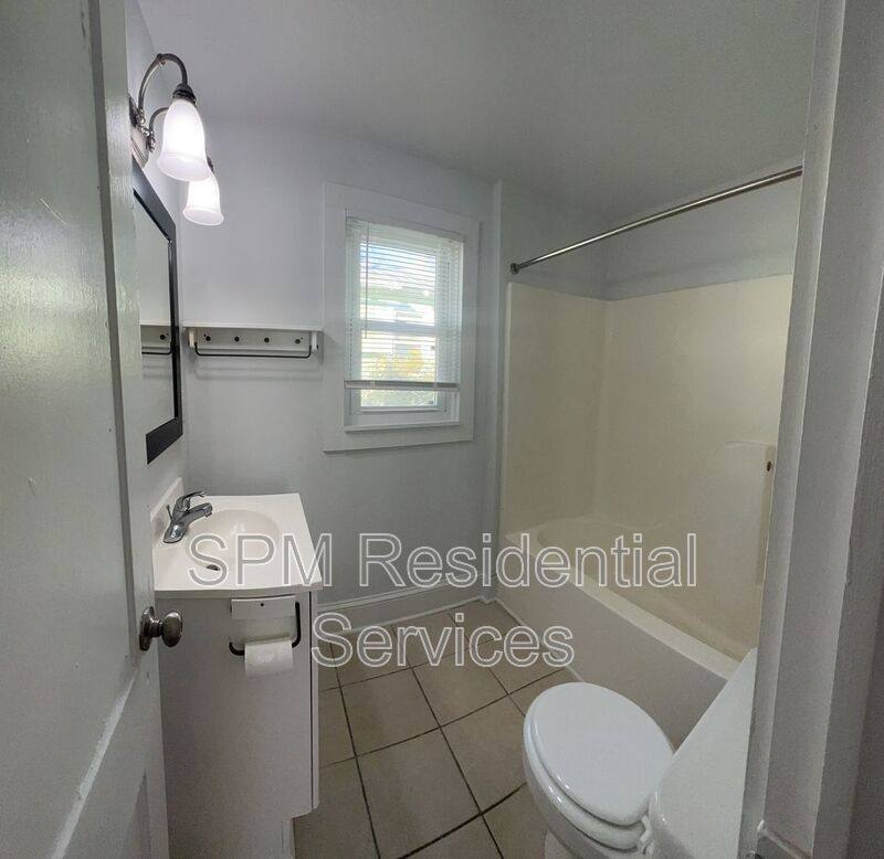 House for rent at 249 N Carolina Ave, Wilmington, NC 28401