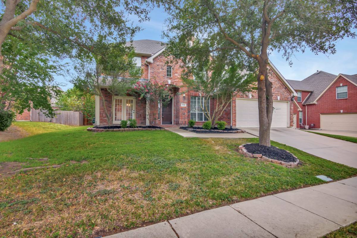 House for rent at 8901 Bent Tree Dr, McKinney, TX 75072