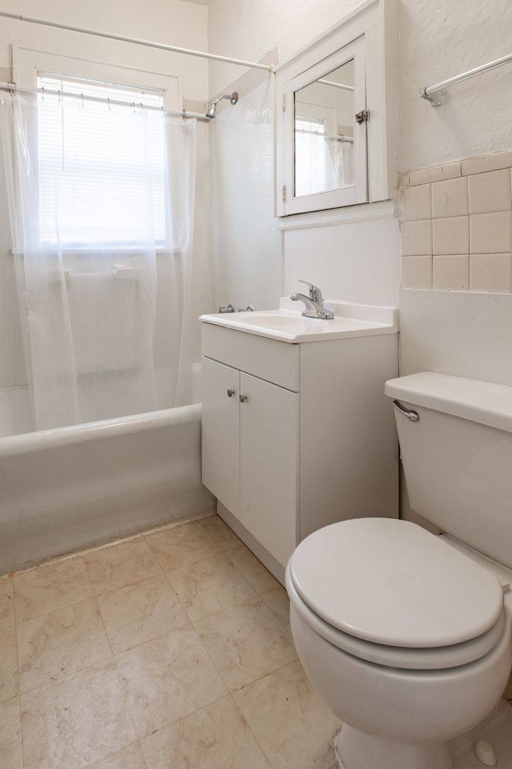 Apartment for rent at 2601 05 Fremont Ave S, Minneapolis, MN 55408