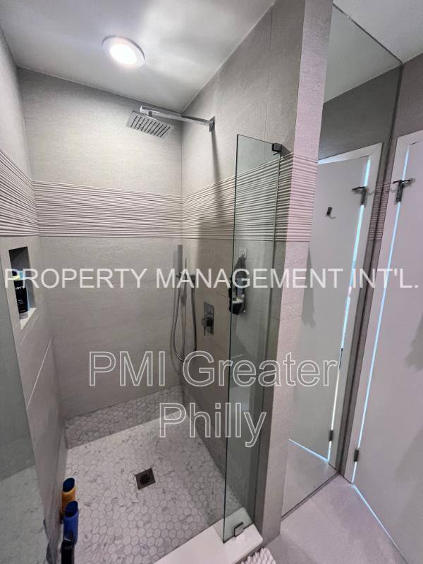 Apartment for rent at 182 Gay St #706, Philadelphia, PA 19128