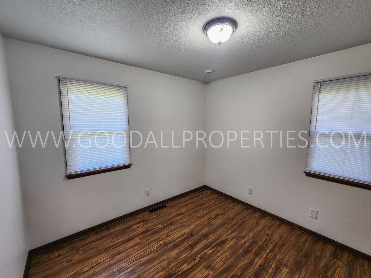 House for rent at 606 Main St, Van Meter, IA 50261