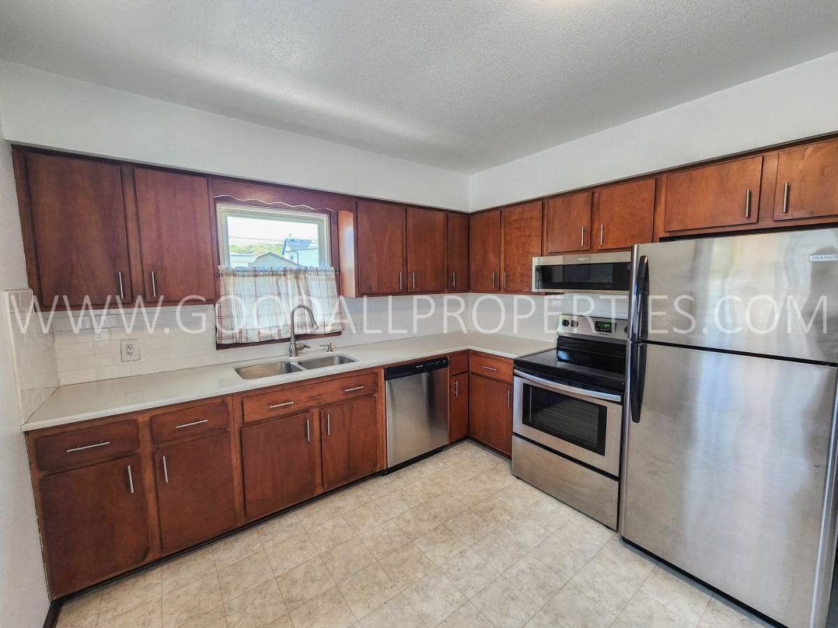 House for rent at 606 Main St, Van Meter, IA 50261