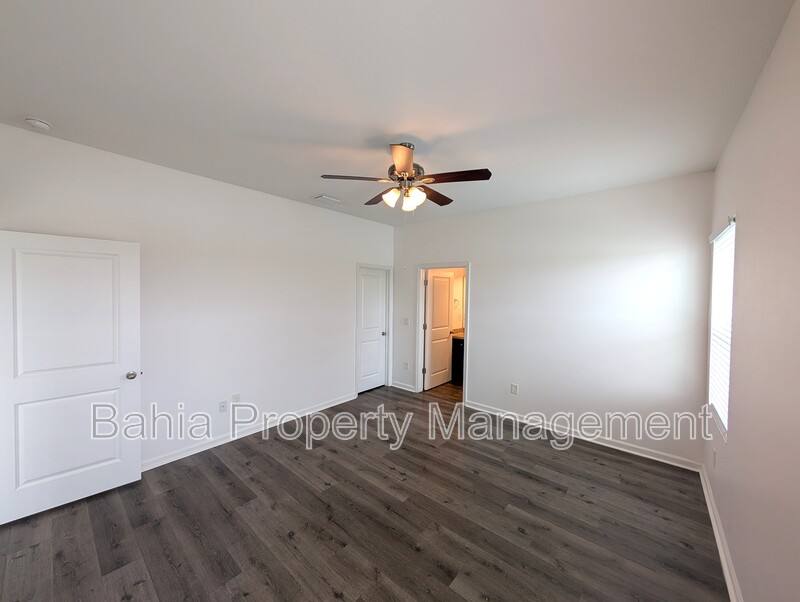 House for rent at 34933 Daisy Meadow Loop, Zephyrhills, FL 33541