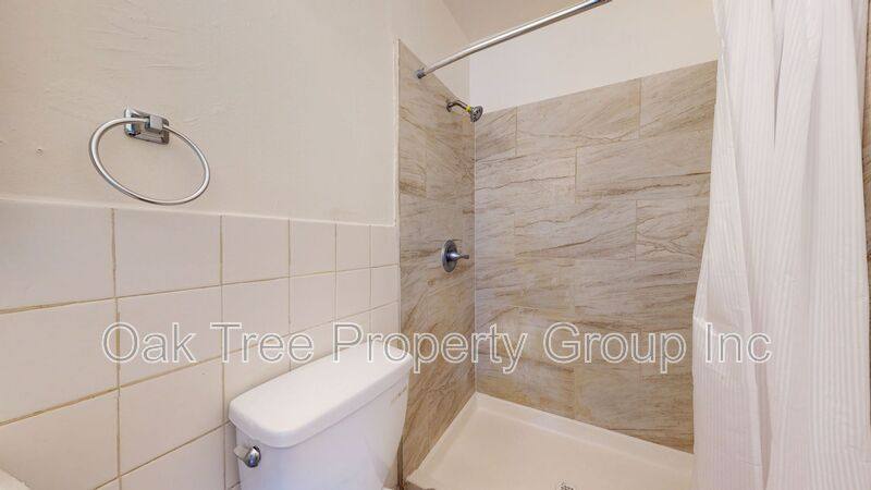 House for rent at 2268 - 2274 E 15th St, Oakland, CA 94606