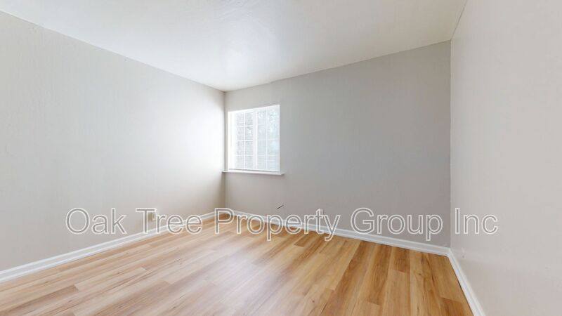 House for rent at 2268 - 2274 E 15th St, Oakland, CA 94606
