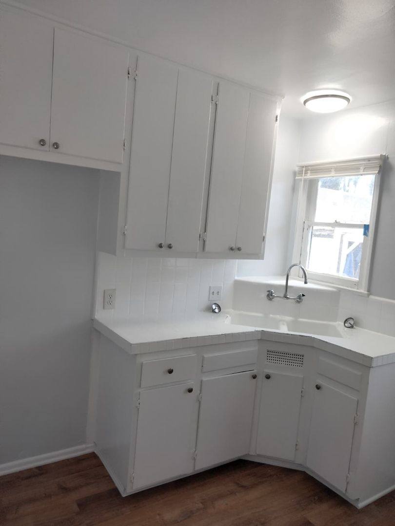 Apartment for rent at 1641 N Hobart Blvd, Los Angeles, CA 90027