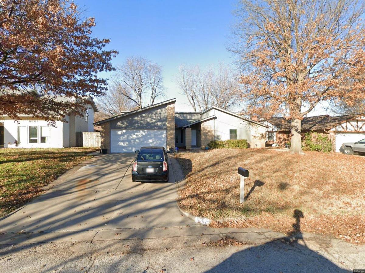 House for rent at 8607 E 78th Place, Tulsa, OK 74133