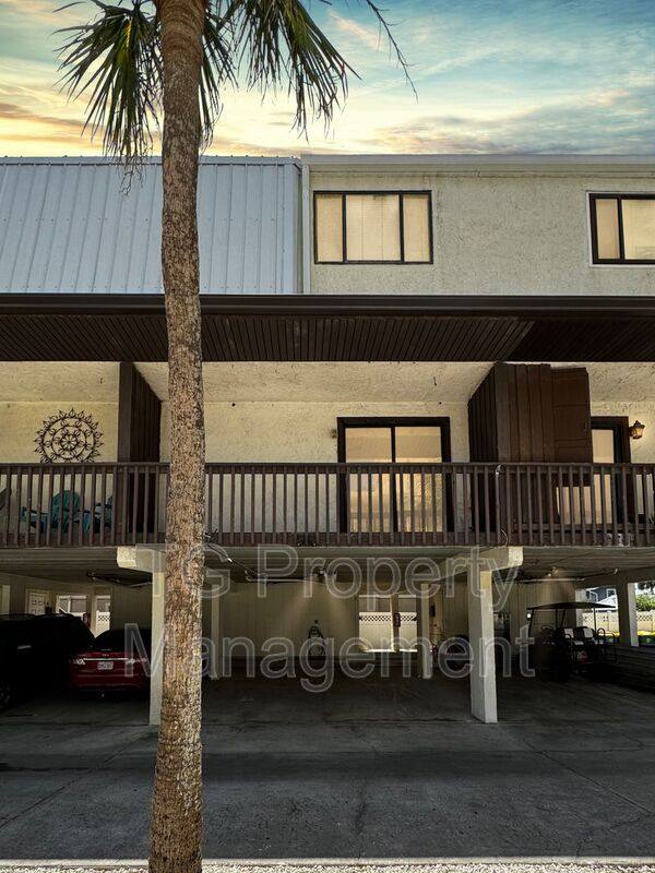 Apartment for rent at 121 13th Ave S #C, Jacksonville Beach, FL 32250