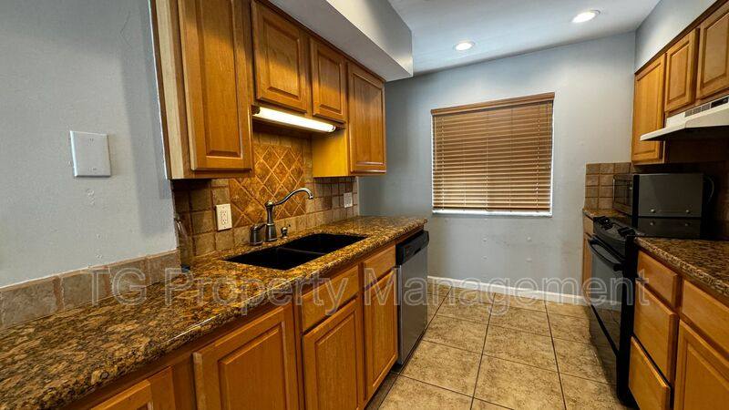 Apartment for rent at 121 13th Ave S #C, Jacksonville Beach, FL 32250