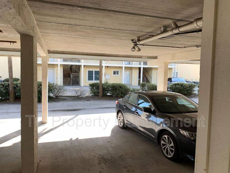 Apartment for rent at 121 13th Ave S #C, Jacksonville Beach, FL 32250