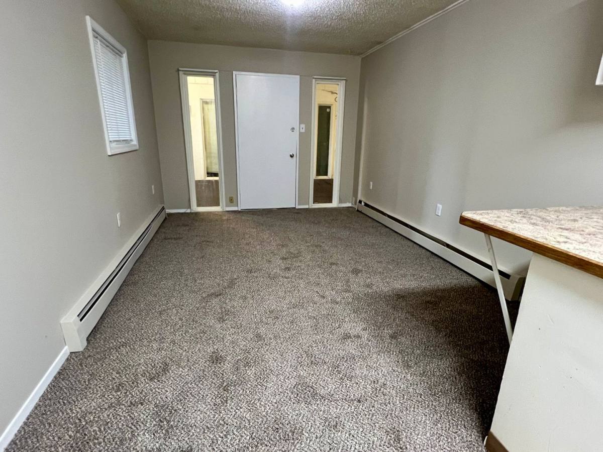 Apartment for rent at 648 E Dowling, Anchorage, AK 99518