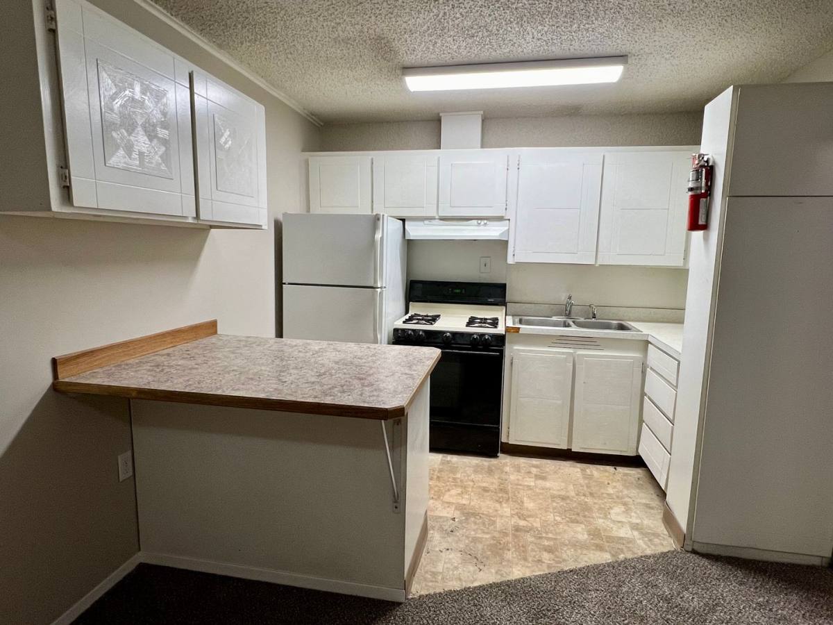 Apartment for rent at 648 E Dowling, Anchorage, AK 99518