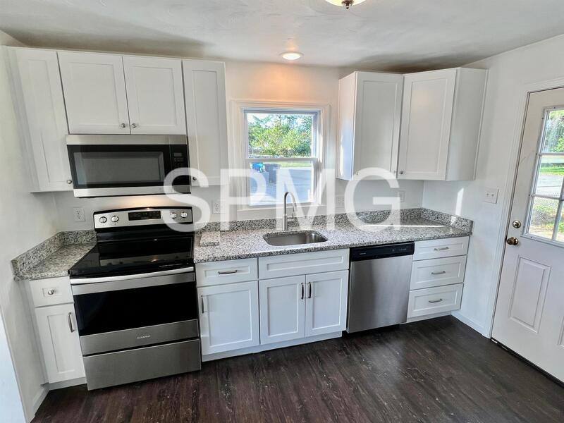 House for rent at 5125 Airport Rd NW, Roanoke, VA 24012