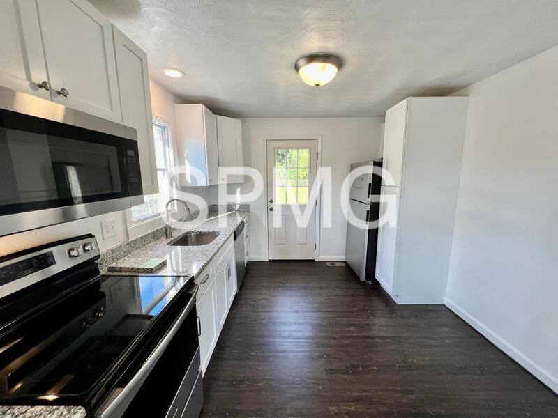 House for rent at 5125 Airport Rd NW, Roanoke, VA 24012