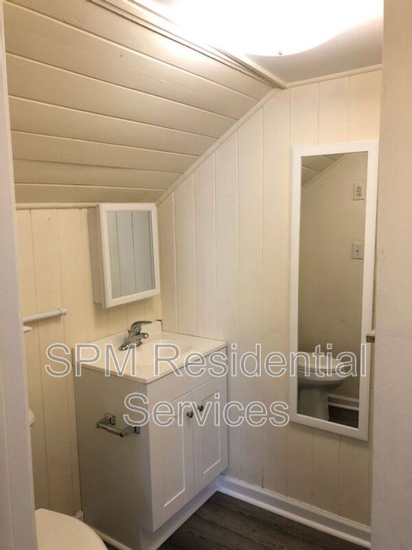 Apartment for rent at 2803 Market St #A, Wilmington, NC 28403