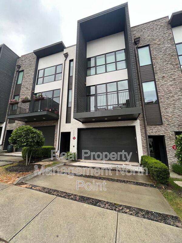 Townhouse for rent at 111 Birch St, Decatur, GA 30030