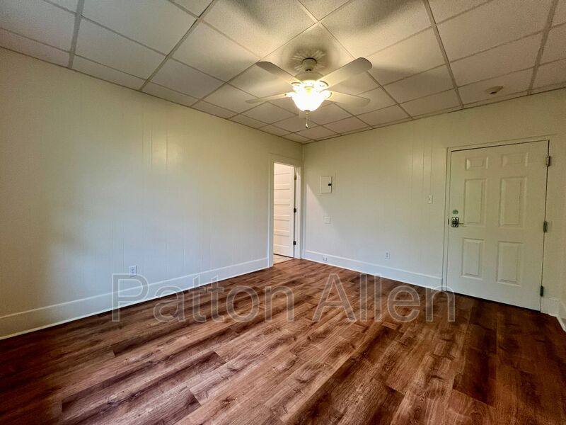 Apartment for rent at 43 Ravenscroft Dr #19, Asheville, NC 28801