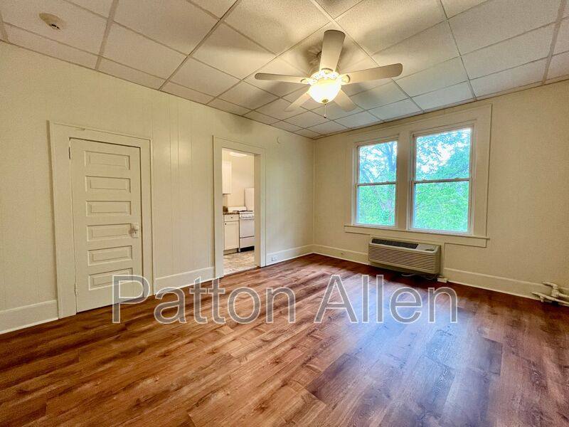 Apartment for rent at 43 Ravenscroft Dr #19, Asheville, NC 28801