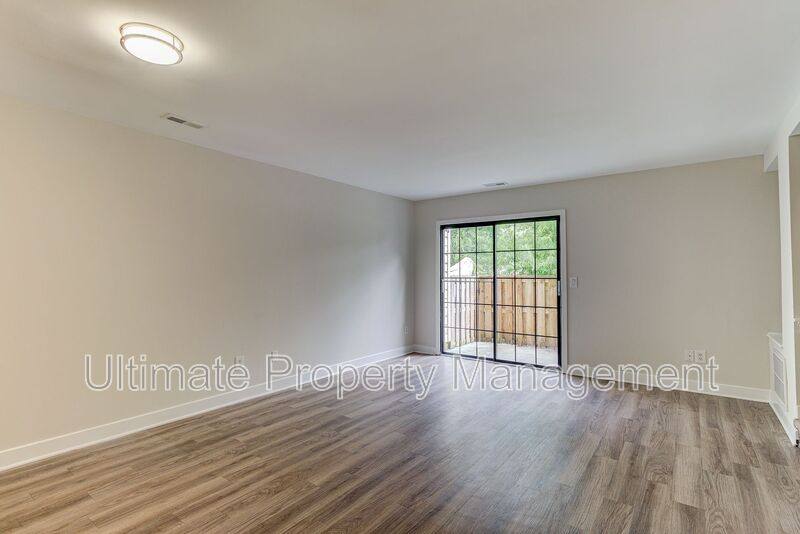 Townhouse for rent at 1705 41st St #C, Wilmington, NC 28403