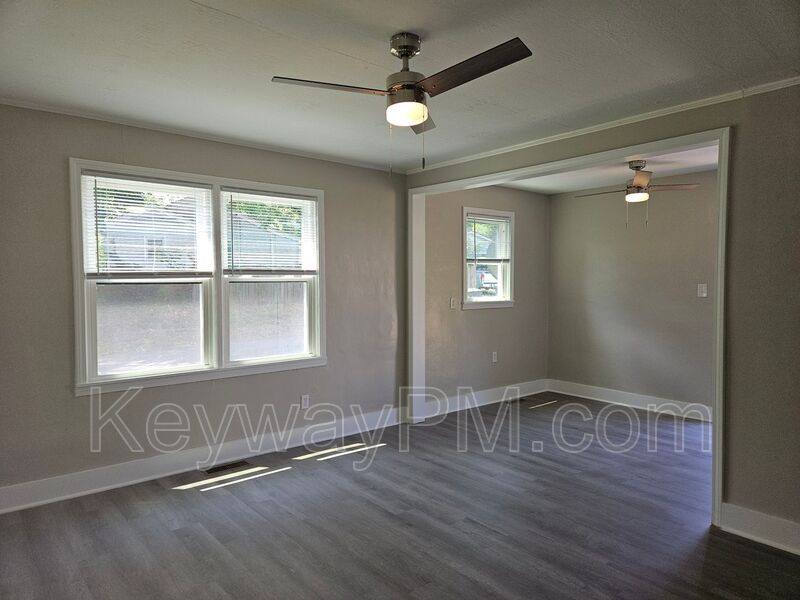 Apartment for rent at 302 Crystal Lake Dr, North Augusta, SC 29841
