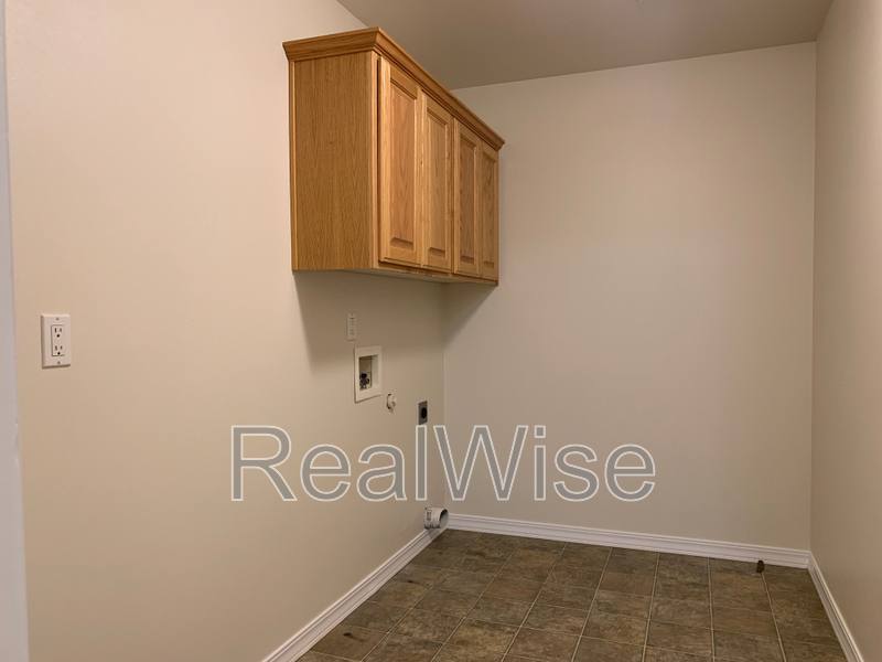 Townhouse for rent at 1675 George Tweed Blvd, Grants Pass, OR 97527