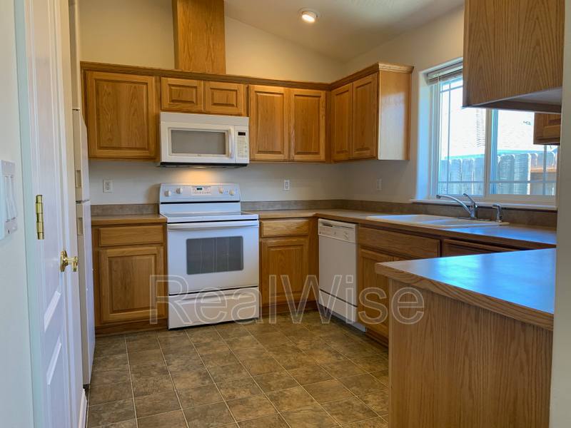 Townhouse for rent at 1675 George Tweed Blvd, Grants Pass, OR 97527