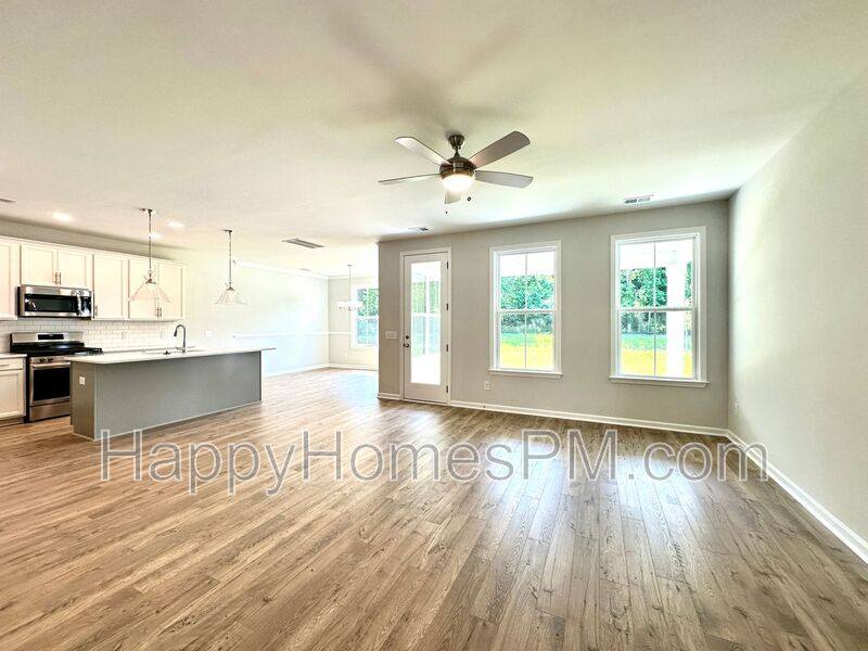 House for rent at 8692 Windsor Hill Blvd, North Charleston, SC 29420