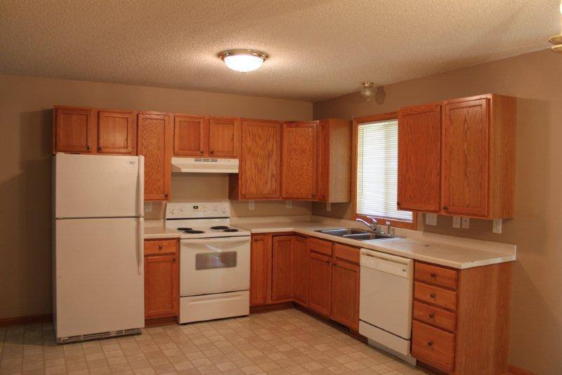 House for rent at 210 Hawkins Dr, Brainerd, MN 56401
