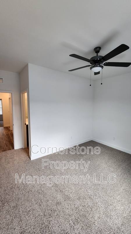 Townhouse for rent at 812 E 6th Terrace, Wellsville, KS 66092
